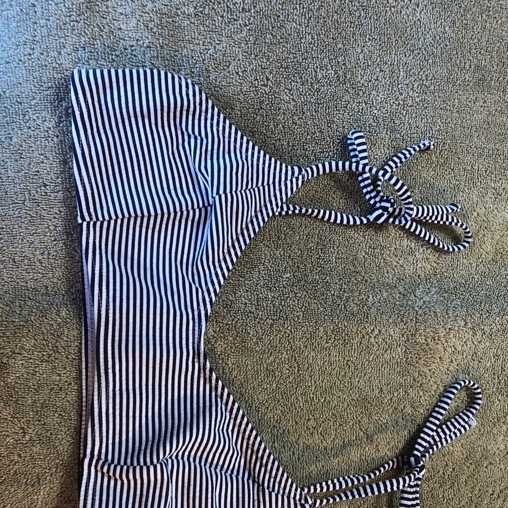 Bikini top
